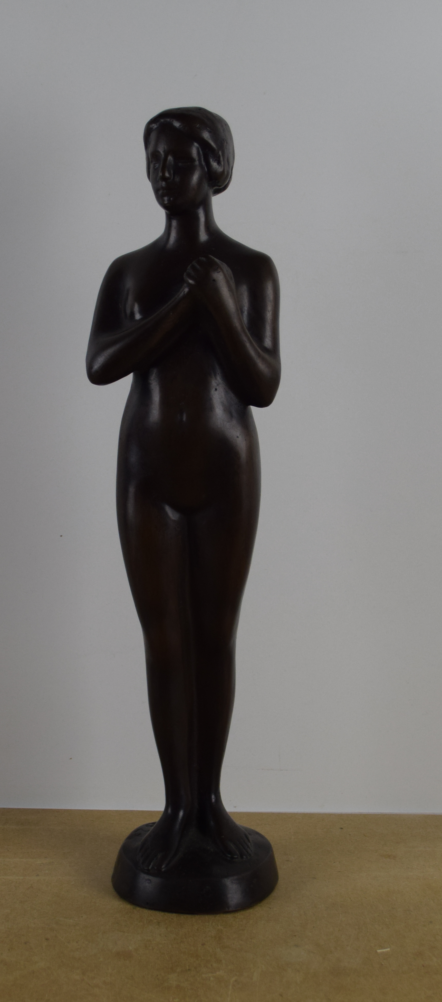 sculpture Nudité    nu,personnage  bronze  1ère moitié 20e siècle