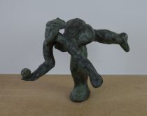 sculpture Le joueur de pétanques Laporte Jean-Claude personnage,sport  bronze  2ième moitié 20e siècle