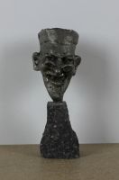 sculpture L’apothicaire  Patris Ernest personnage    2ième moitié 20e siècle