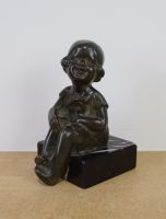 sculpture La petite fille au sourire   personnage  bronze  1ère moitié 20e siècle