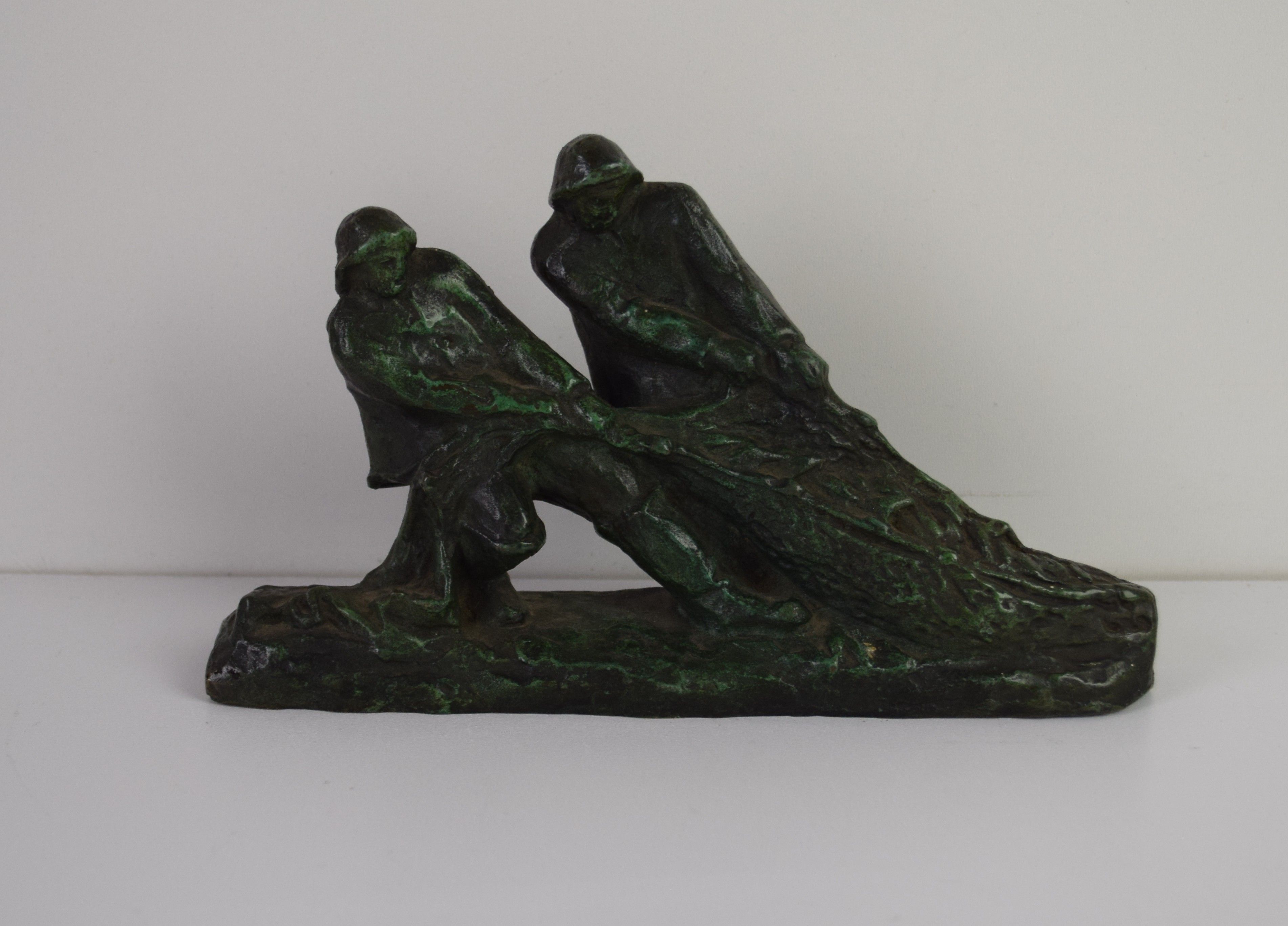 sculpture Les pêcheurs au filet Gufko  personnage  bronze  1ère moitié 20e siècle
